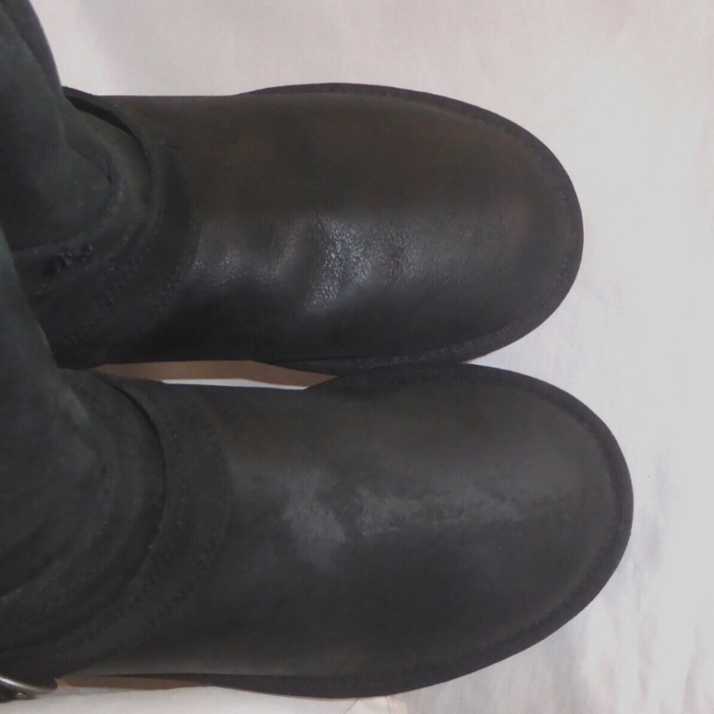 🎈FINAL SALE UGG Becket Black Distressed Leather Boots NEW * - Picture 12 of 16